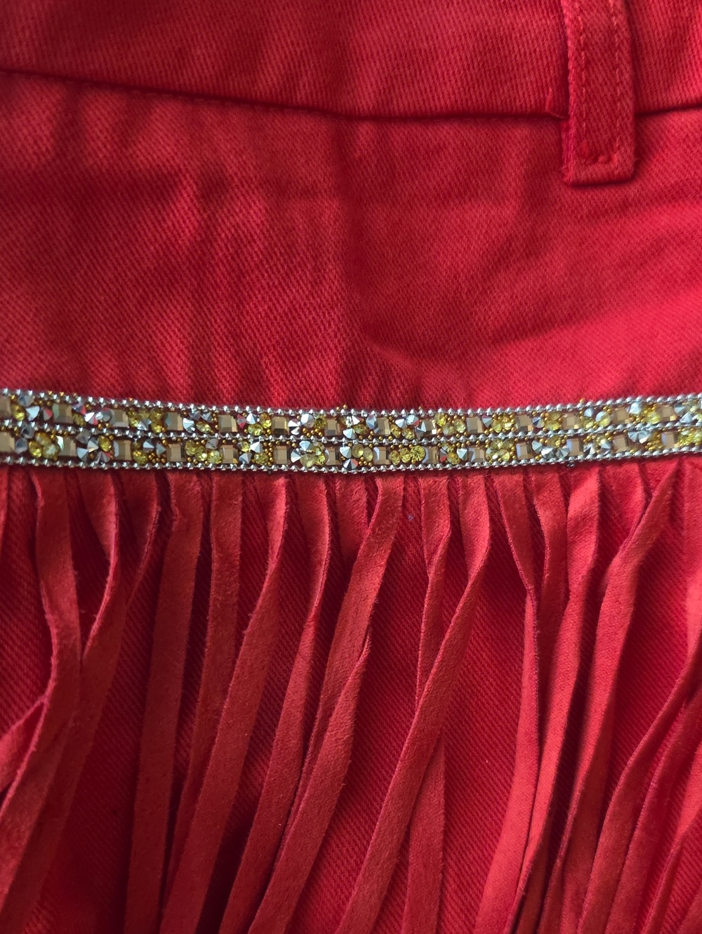 Red Fringe Shorts With Tassels - Picture 7 of 8